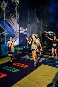 BIB: 
                            <button type="button" onclick="openModal(25251004)" class="btn btn-primary btn-sm float-right btn-popup" data-toggle="modal" data-target=".modal-high-quality">
                        <i class="fas fa-shopping-cart"></i> Add to Cart
                    </button>
                                            <button type="button" onclick="isThisMe(25251004, true)" class="btn btn-success btn-sm float-right btn-popup btn-isme hidden" data-toggle="tooltip" data-placement="bottom" title="นี่คือรูปของคุณใช่ไหม คลิกที่นี่เพื่อเอาเข้าอัลบั้ม">
                        <i class="fas fa-plus"></i> Add to album
                    </button>
                    <button type="button" onclick="isThisMe(25251004, false)" class="btn btn-warning btn-sm float-right btn-popup btn-isnotme hidden">
                        <i class="fas fa-ban"></i> Remove from album
                    </button>